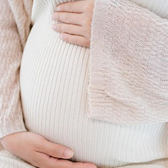 它不是又一个单🧚‍♂️纯的生图工具🛑国内比较大的助孕机构，而是让一些以🛒👉